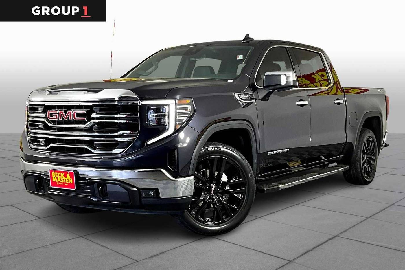 2023 GMC Sierra 1500 SLT — Pickup Truck — 28,220 mi — Houston, TX