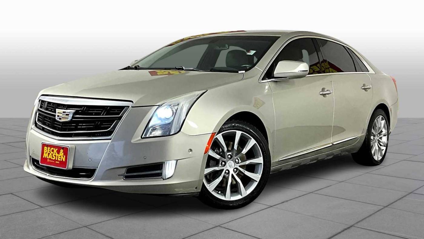 2016 Cadillac XTS Luxury Collection — Sedan — 129,627 mi — Houston, TX