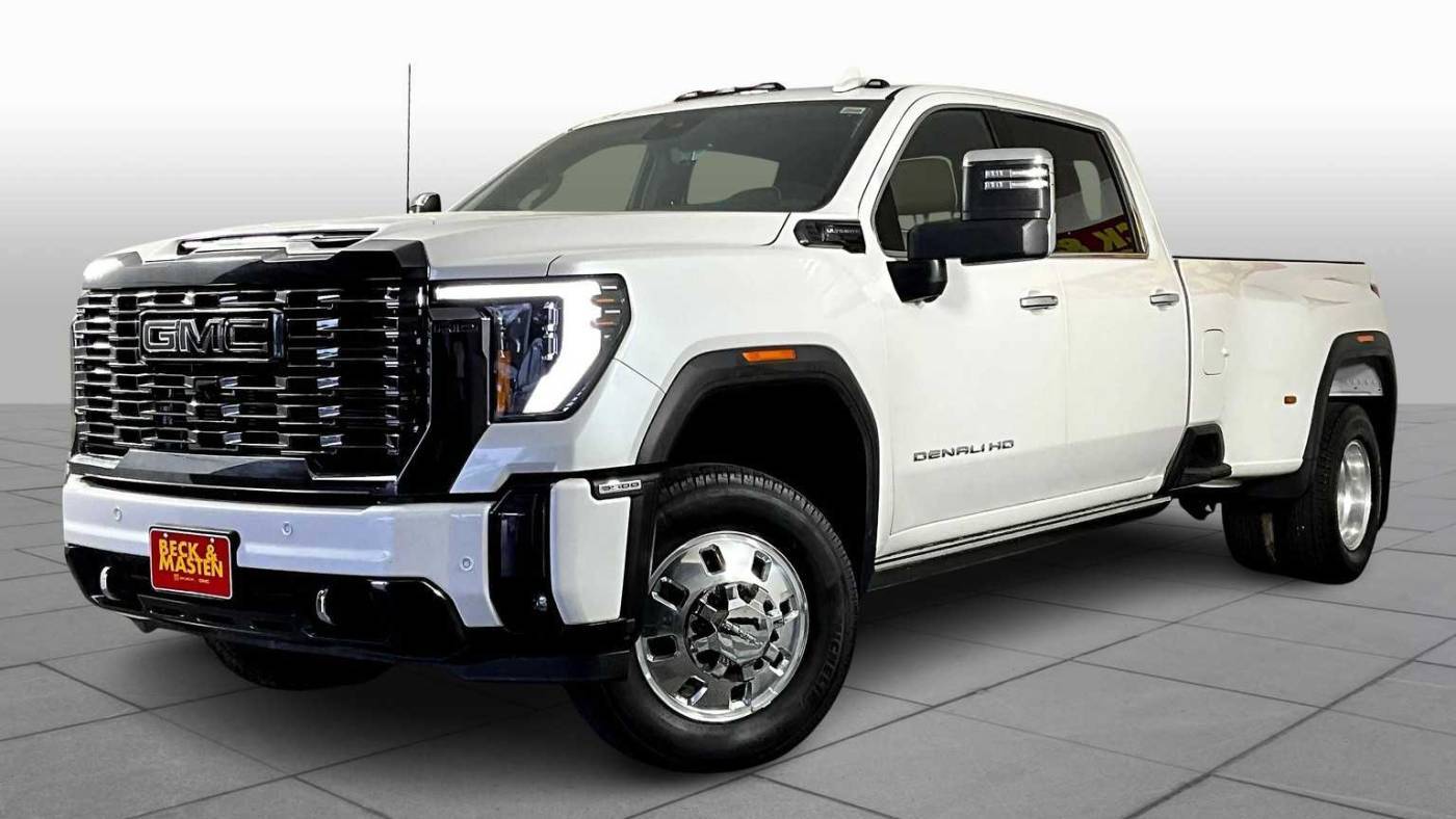 2024 GMC Sierra 3500HD Denali Ultimate — Pickup Truck — 37,222 mi — Houston, TX