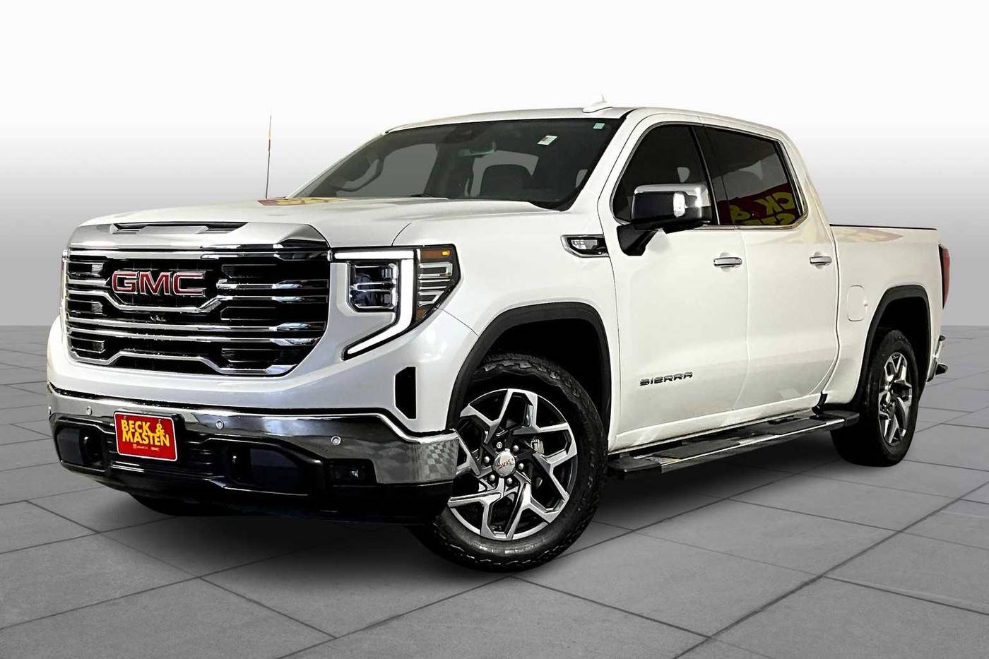 2022 GMC Sierra 1500 SLT — Pickup Truck — 65,195 mi — Houston, TX