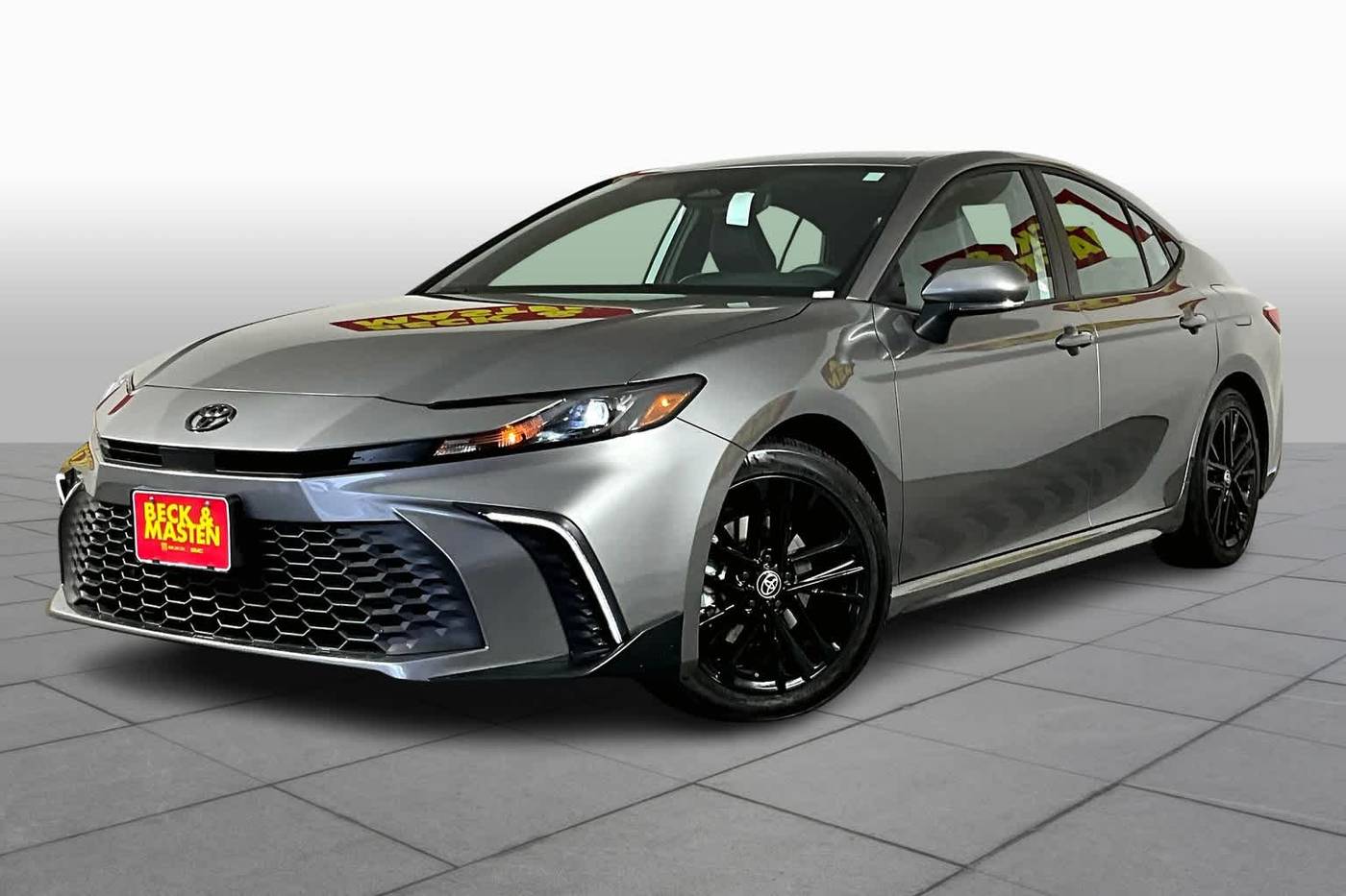 2025 Toyota Camry SE — Sedan — 6,028 mi — Houston, TX