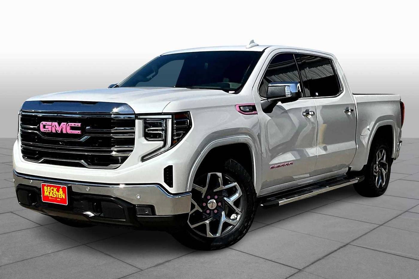2022 GMC Sierra 1500 SLT — Pickup Truck — 43,371 mi — Houston, TX