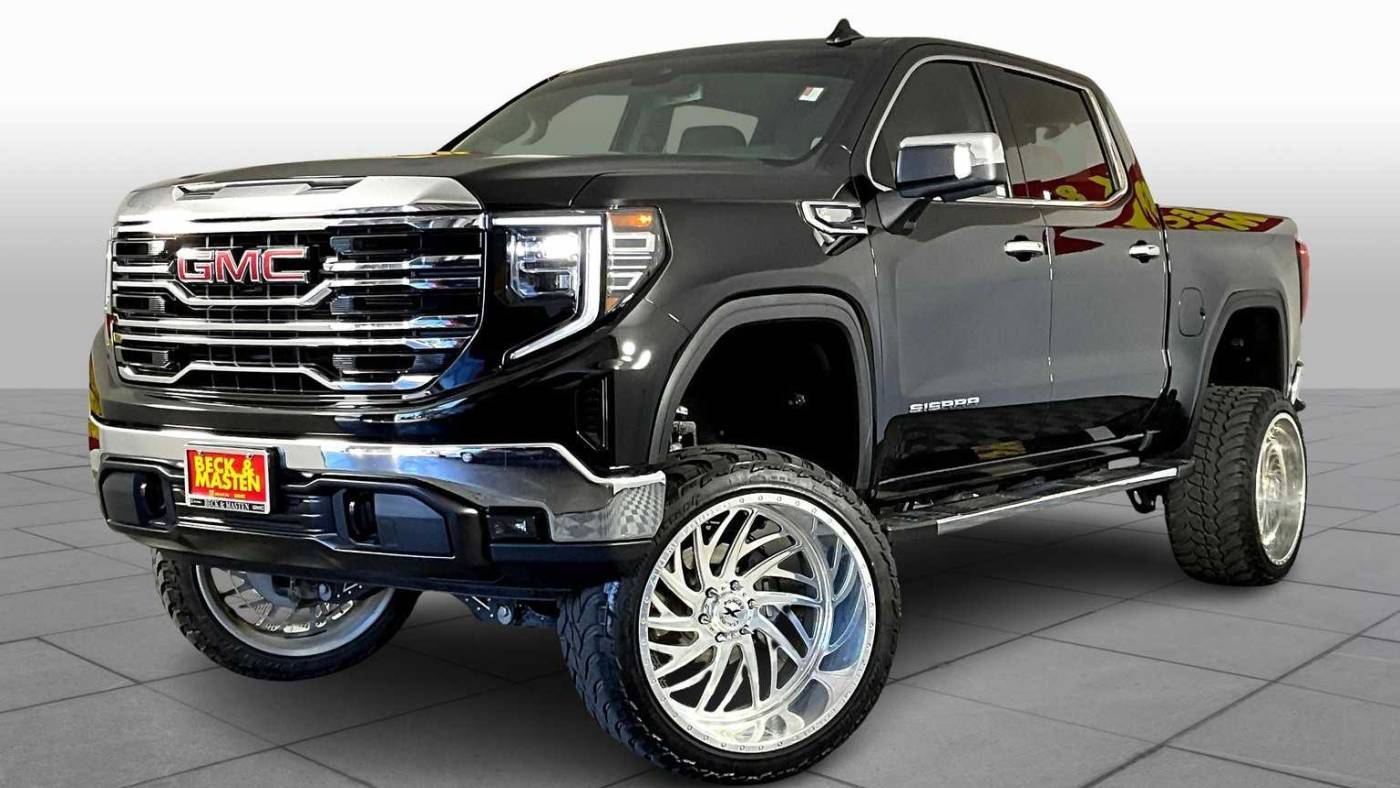 2023 GMC Sierra 1500 SLT — Pickup Truck — 27,131 mi — Houston, TX