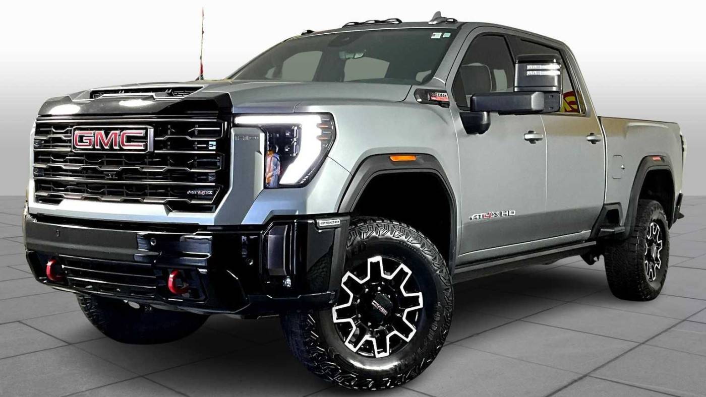 2024 GMC Sierra 2500HD AT4X — Pickup Truck — 32,450 mi — Houston, TX