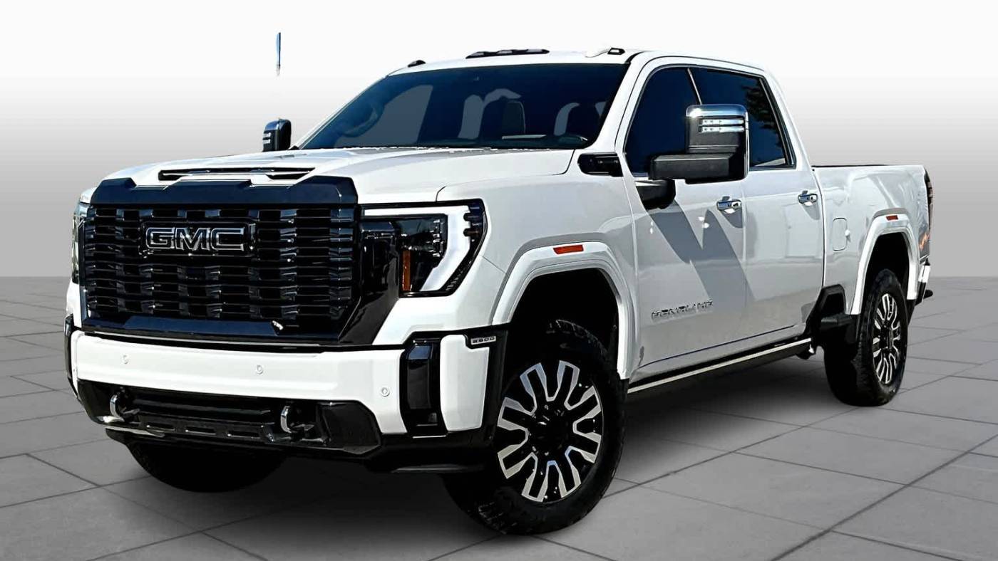 2024 GMC Sierra 2500HD Denali Ultimate — Pickup Truck — 46,187 mi — Houston, TX
