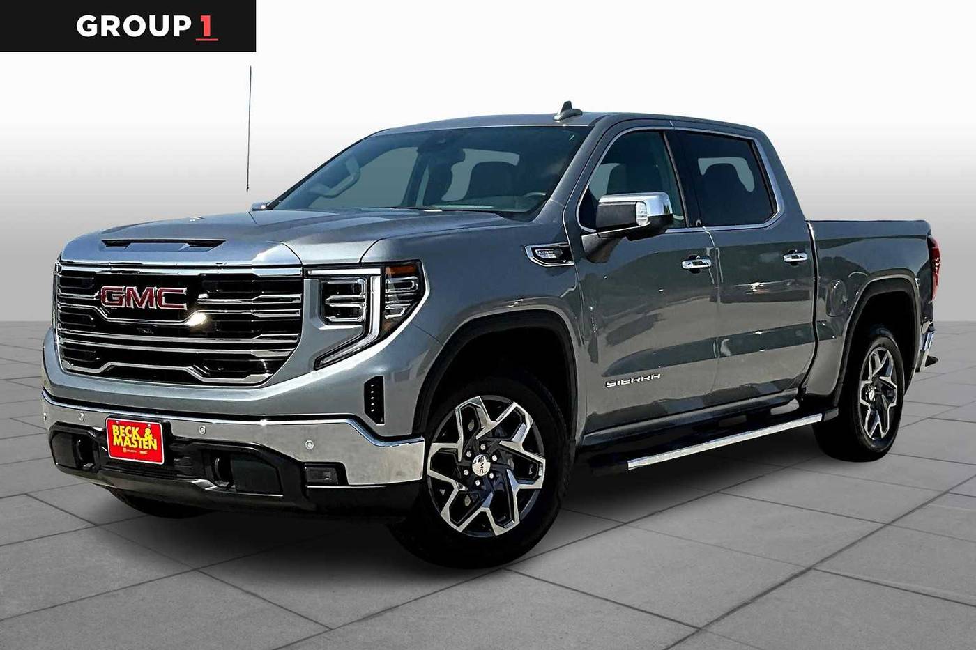 2025 GMC Sierra 1500 SLT — Pickup Truck — 5,592 mi — Houston, TX