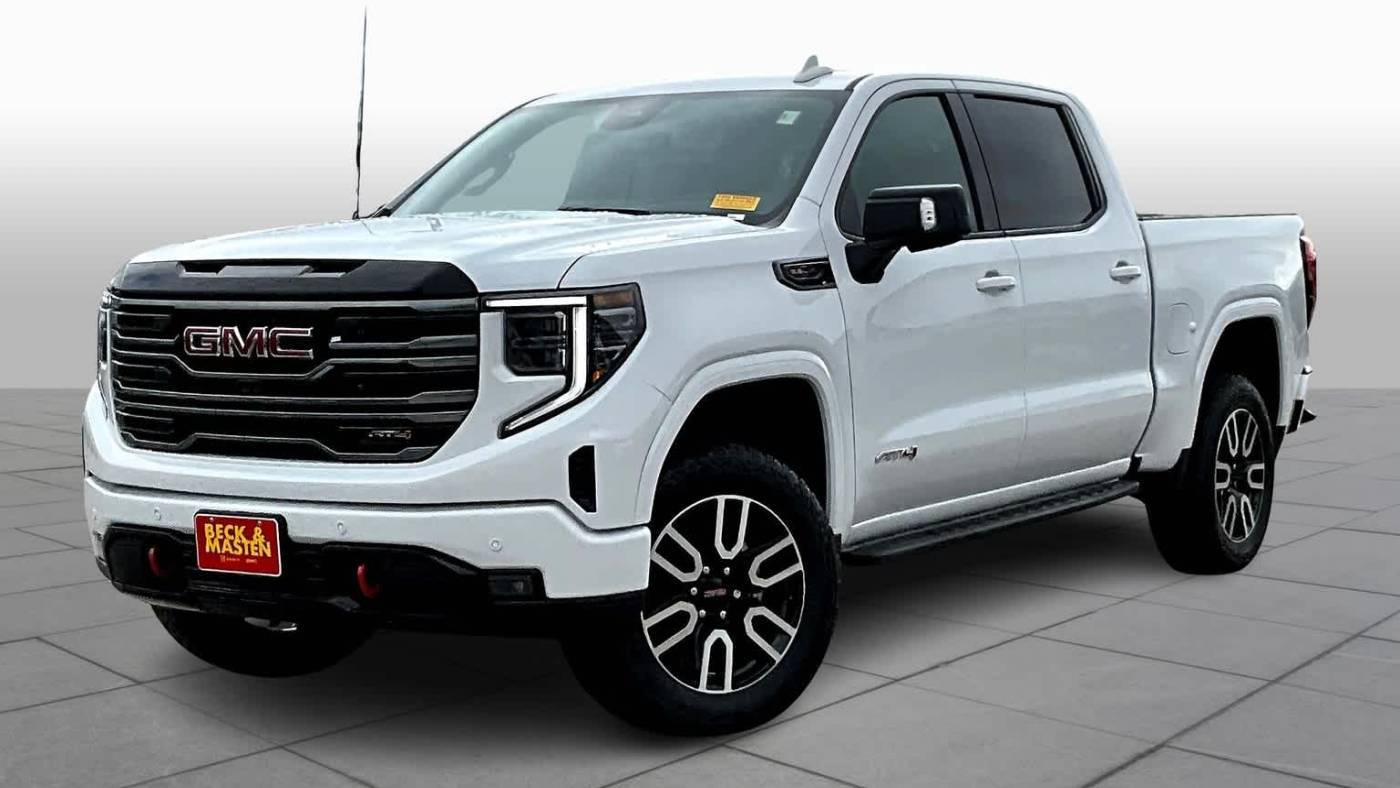 2025 GMC Sierra 1500 AT4 — Pickup Truck — 555 mi — Houston, TX