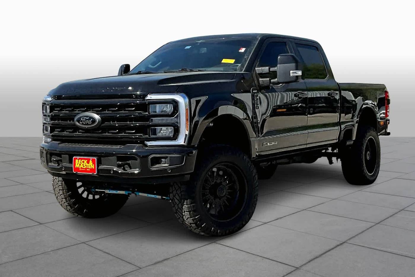 2023 Ford Super Duty F-250 LARIAT — Pickup Truck — 31,490 mi — Houston, TX