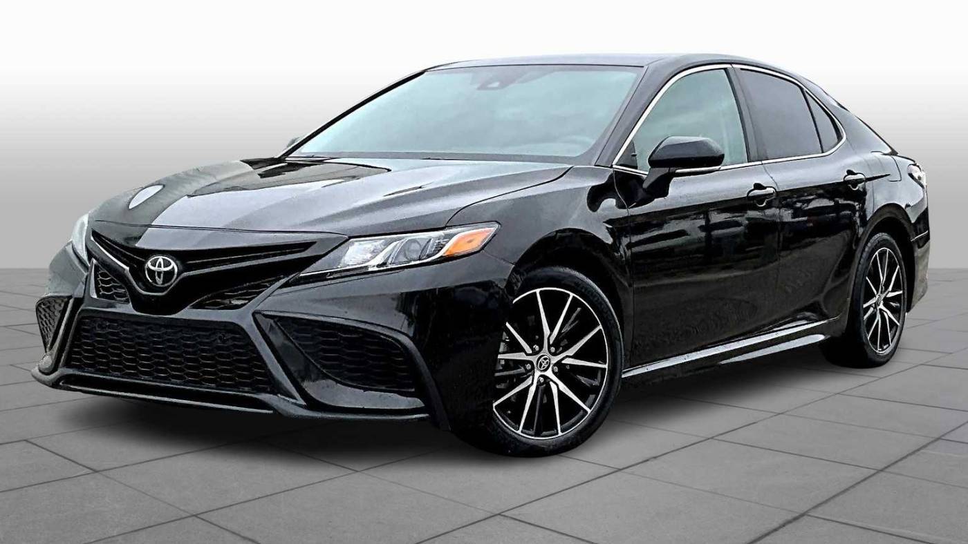 2023 Toyota Camry SE — Sedan — 29,960 mi — Houston, TX