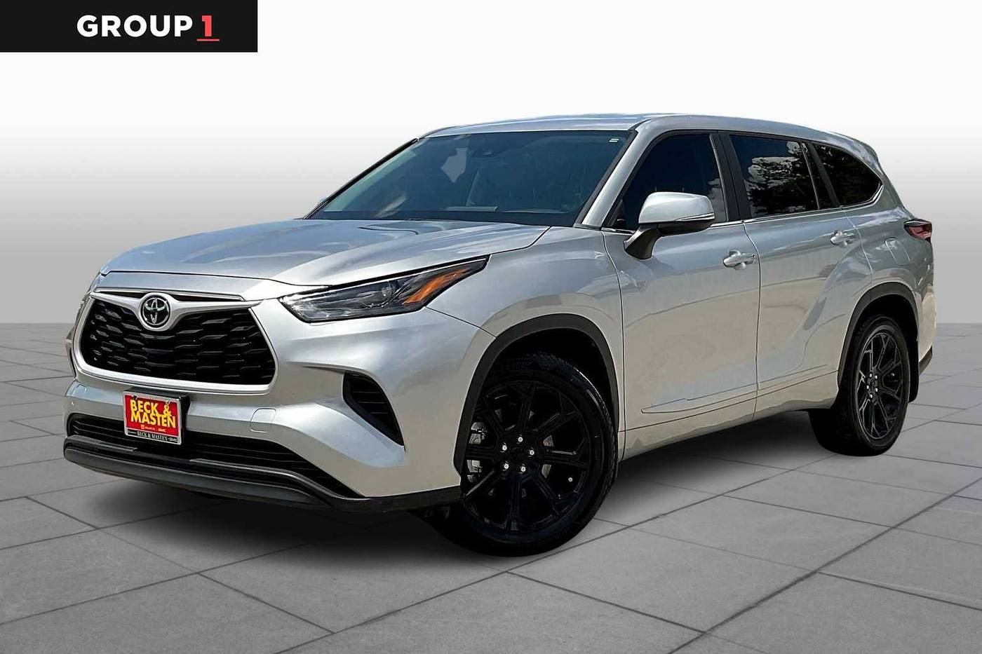 2023 Toyota Highlander L — SUV — 8,096 mi — Houston, TX