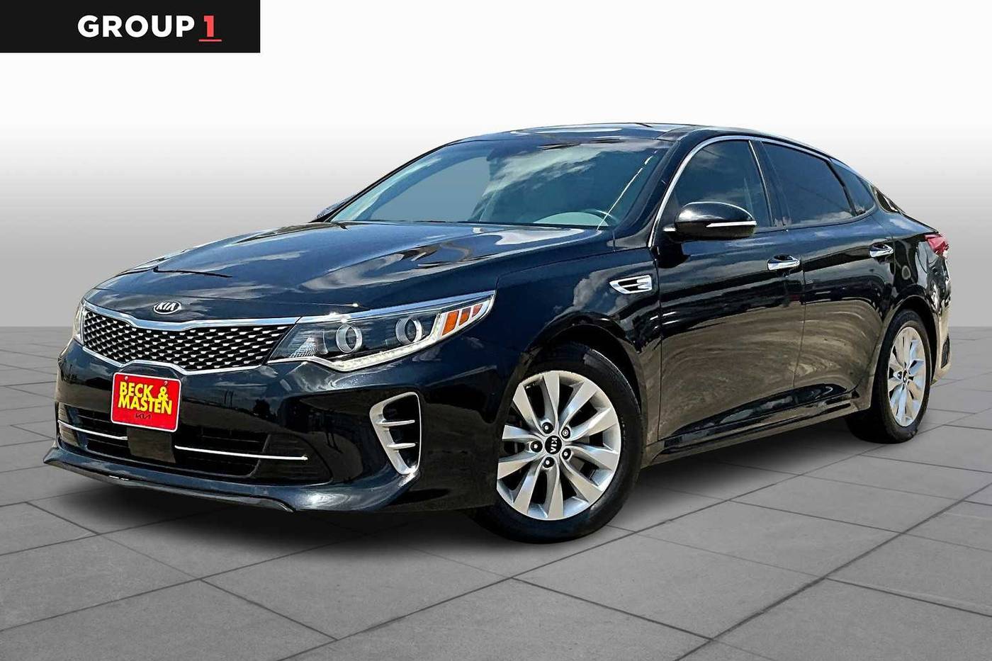 2017 Kia Optima EX — Sedan — 50,986 mi — Tomball, TX