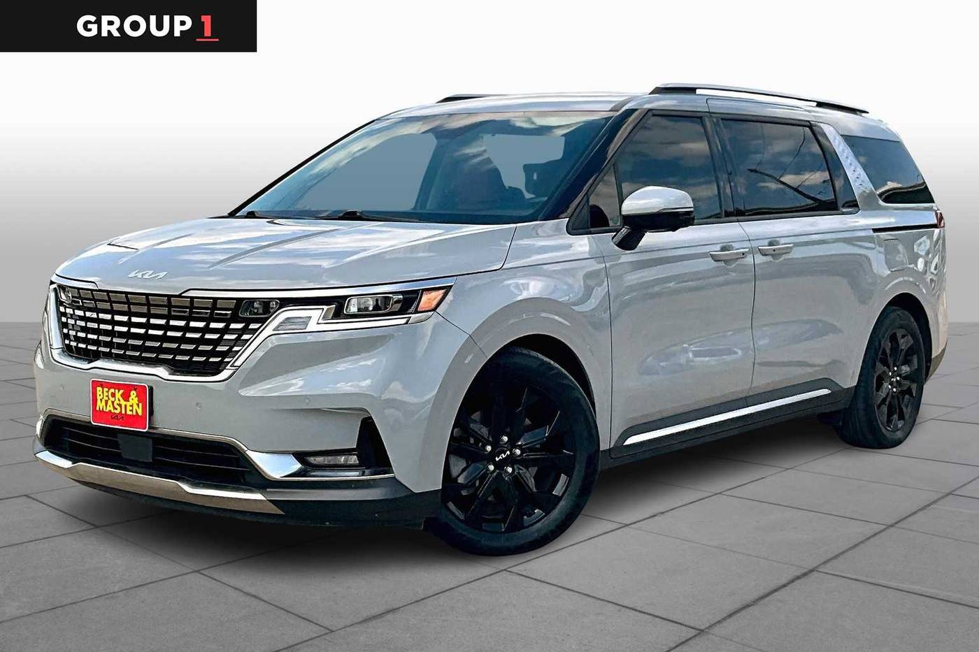 2024 Kia Carnival SX Prestige — Minivan — 31,986 mi — Tomball, TX