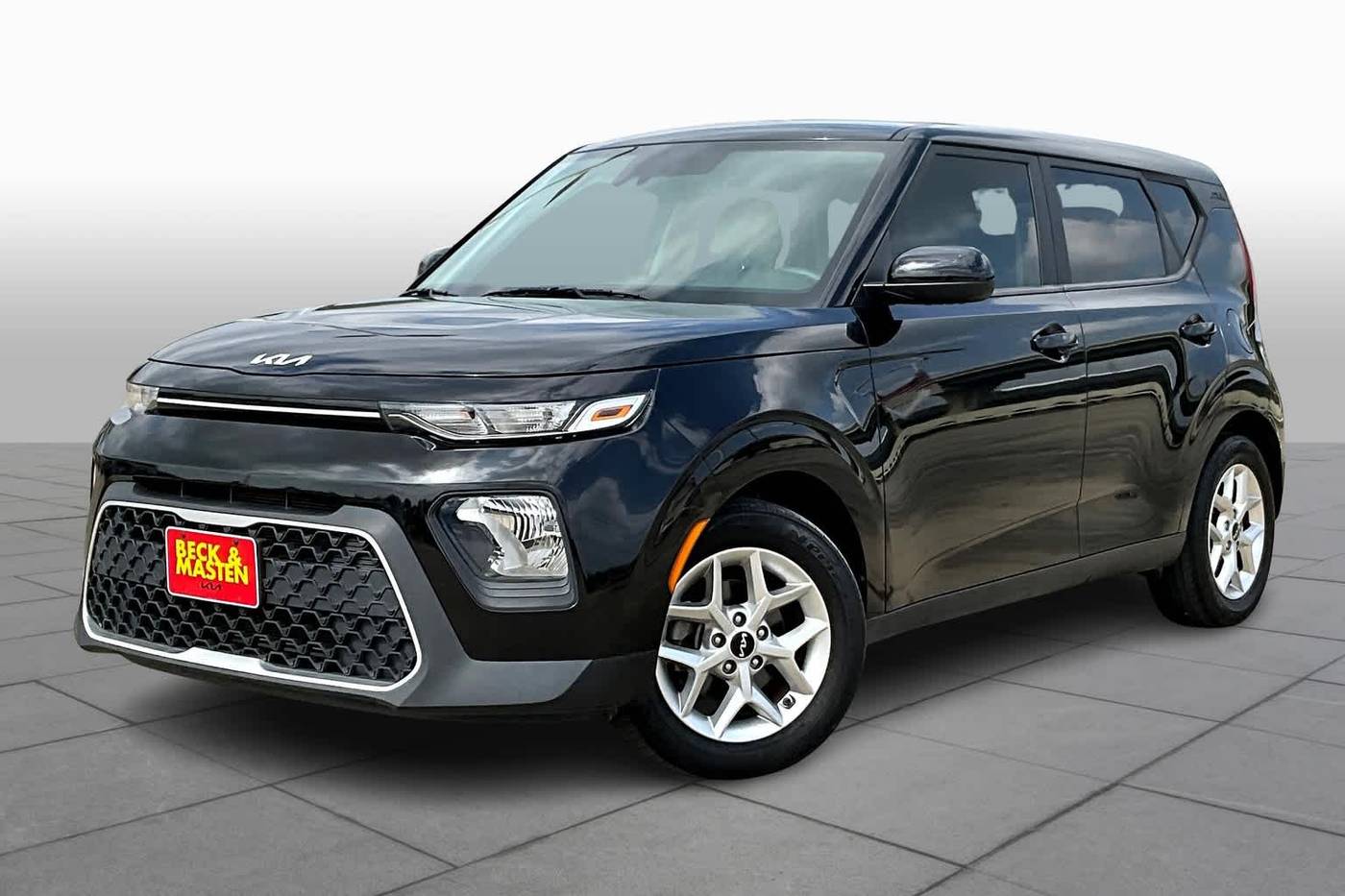 2022 Kia Soul LX — Hatchback — 35,722 mi — Tomball, TX