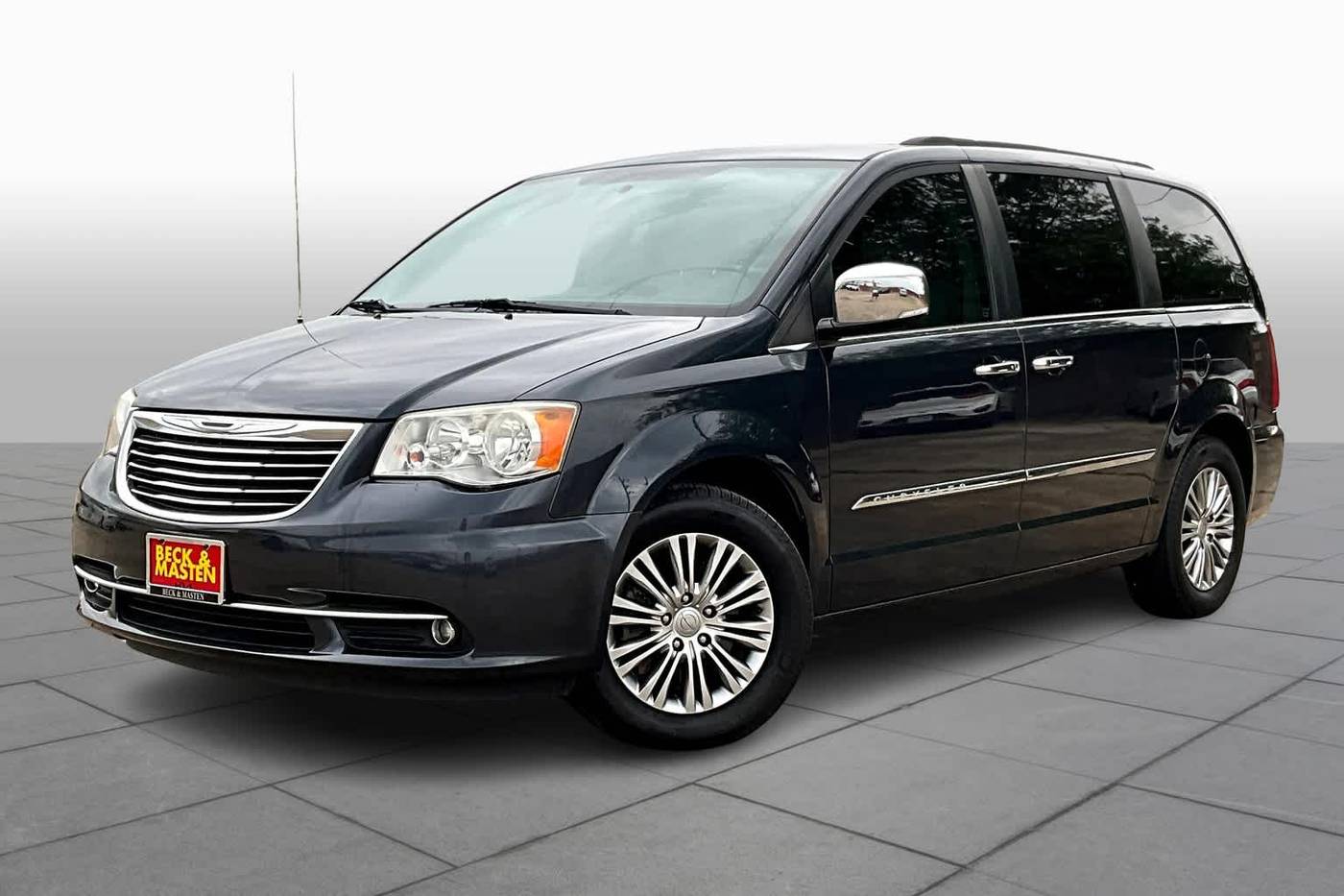 2014 Chrysler Town & Country Touring-L — Minivan — 70,770 mi — Tomball, TX