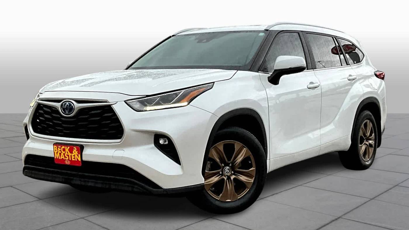 2023 Toyota Highlander Hybrid Bronze Edition — SUV — 62,128 mi — Tomball, TX