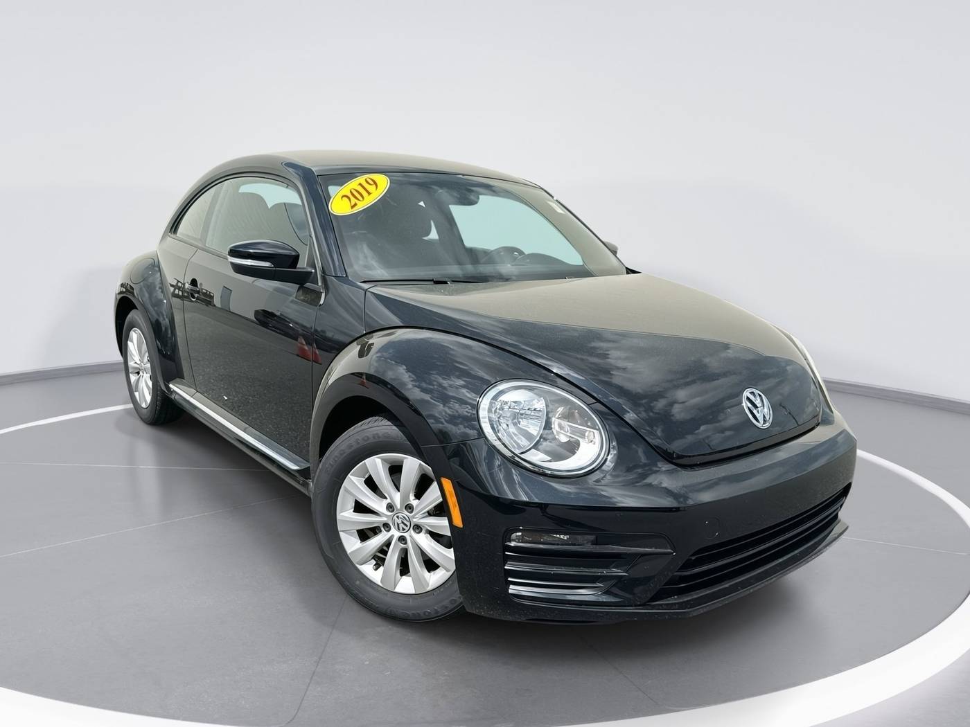 2019 Volkswagen Beetle S — Coupe — 36,917 mi — Hickory, NC