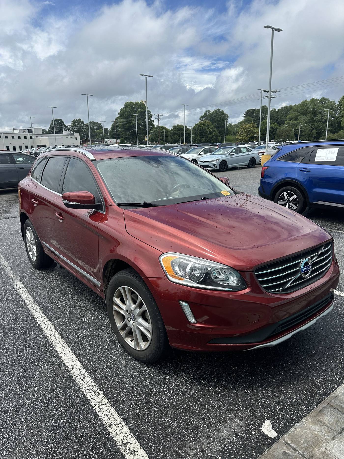 2016 Volvo XC60 T5 Drive-E Premier — SUV — 110,968 mi — Hickory, NC