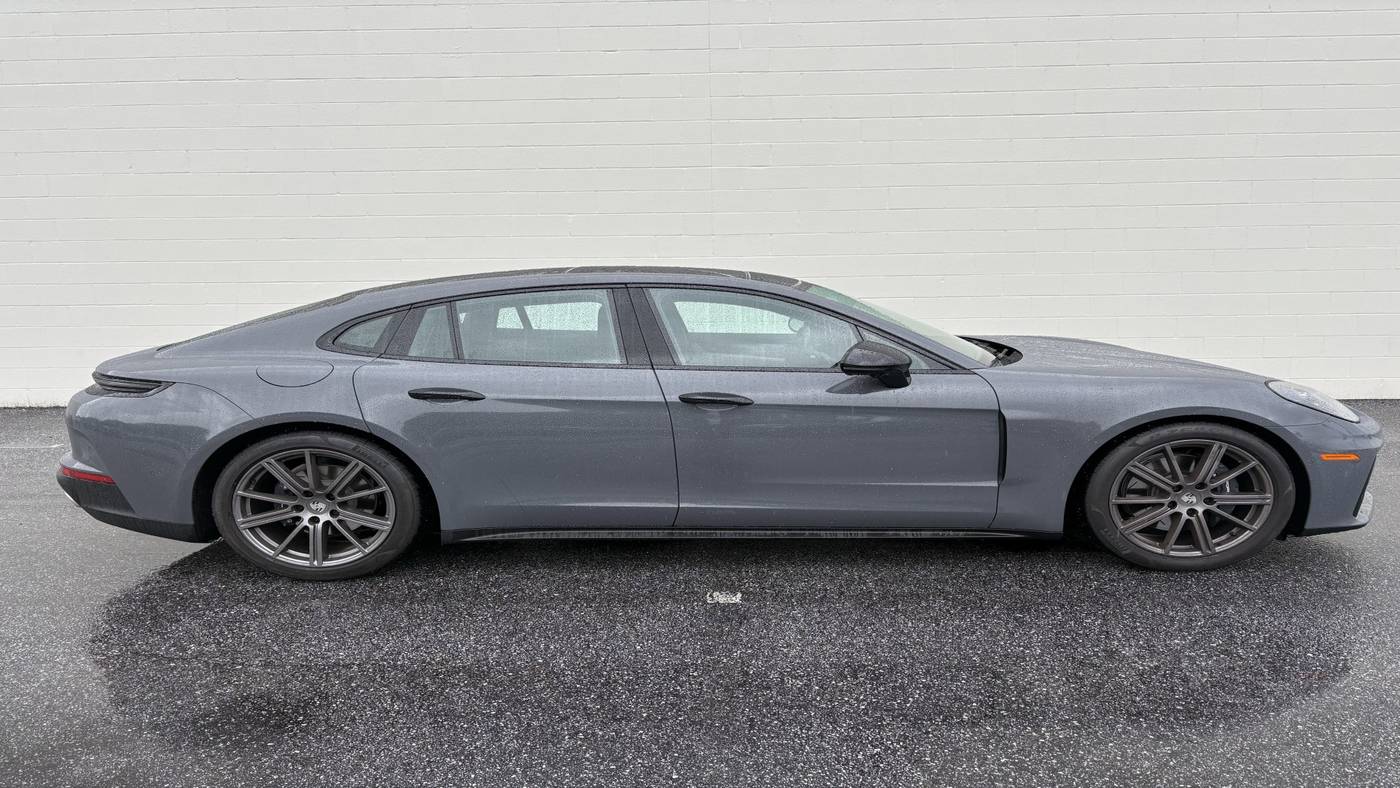 2025 Porsche Panamera Standard — Sedan — 750 mi — Hickory, NC