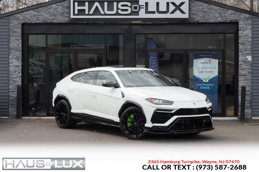 2022 Lamborghini Urus