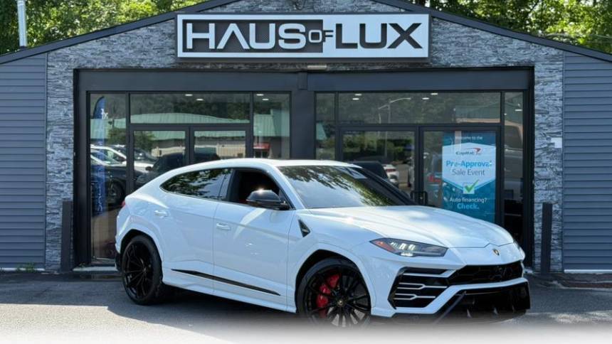 2022 Lamborghini Urus Base