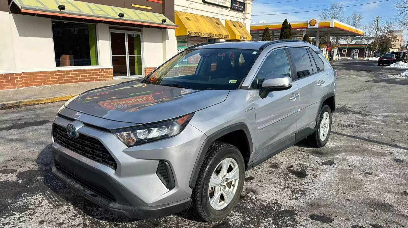 2019 Toyota RAV4 Hybrid LE — SUV — 87,131 mi — Manassas, VA