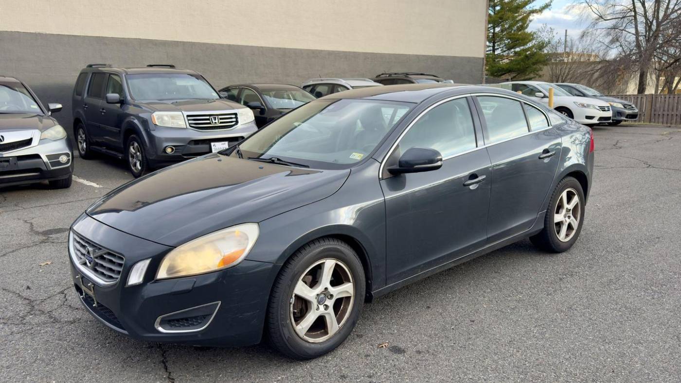 2013 Volvo S60 T5 — Sedan — 151,995 mi — Manassas, VA