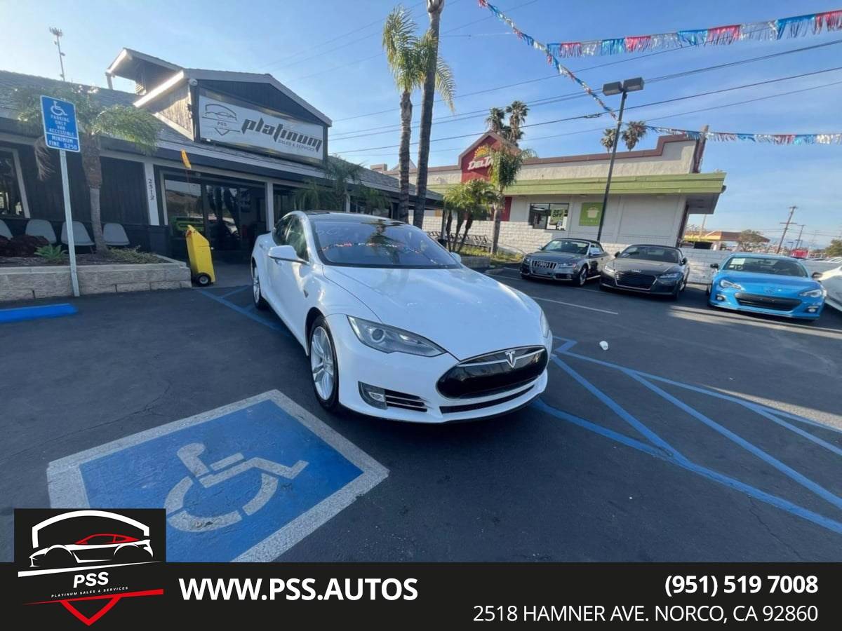 2014 Tesla Model S 60 — Hatchback — 119,652 mi — Norco, CA