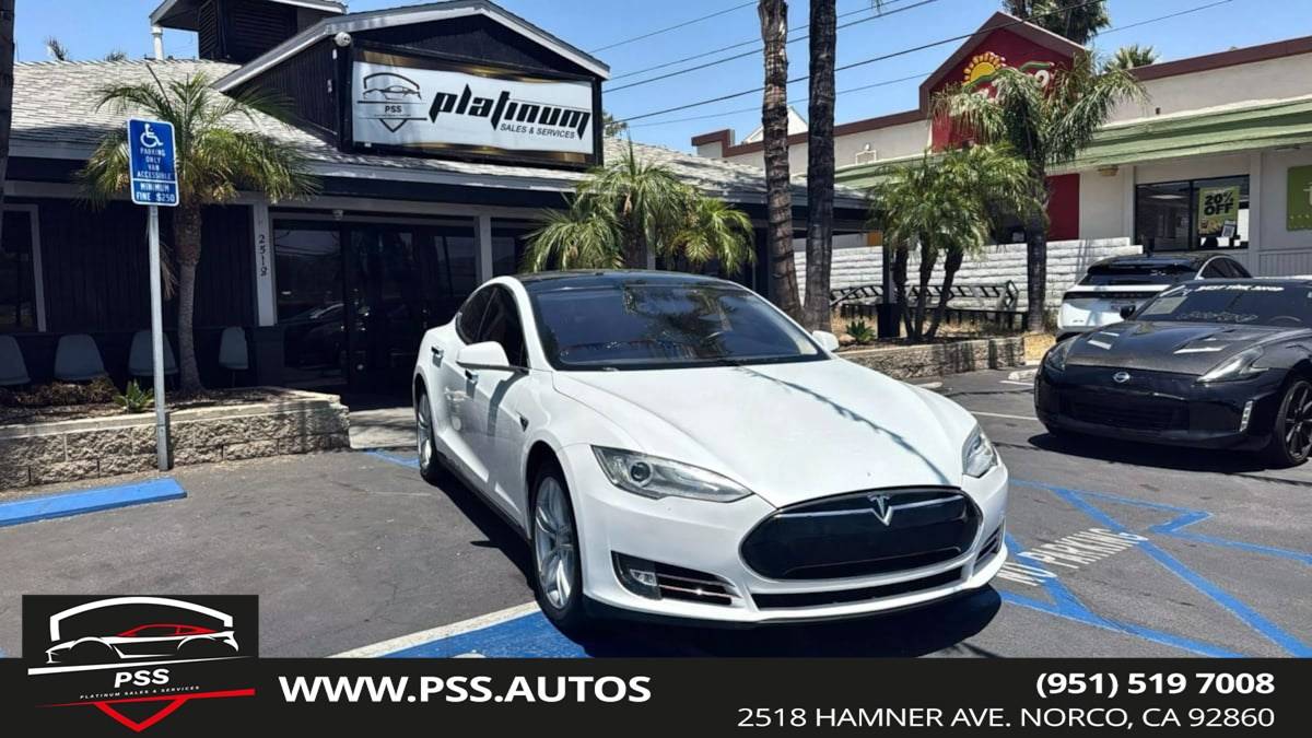 2014 Tesla Model S 60 — Hatchback — 115,599 mi — Norco, CA