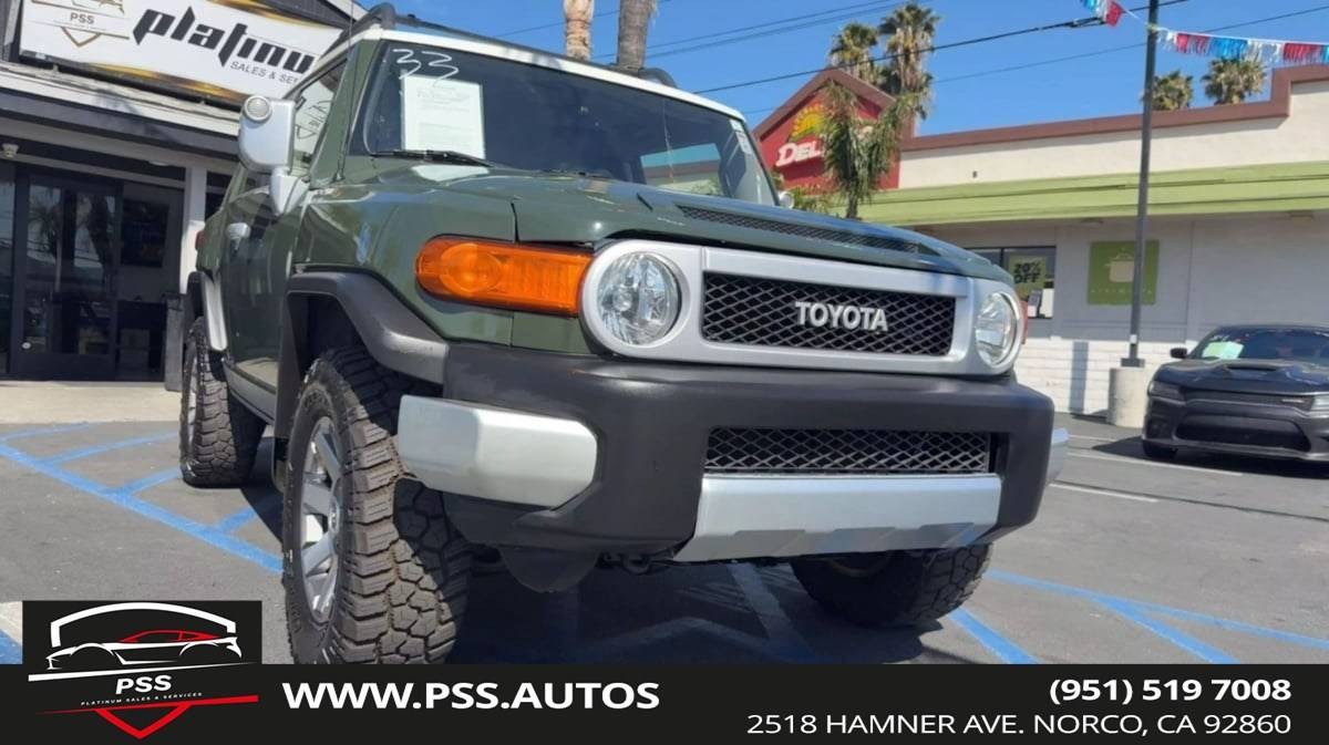 2014 Toyota FJ Cruiser Base — SUV — 146,620 mi — Norco, CA