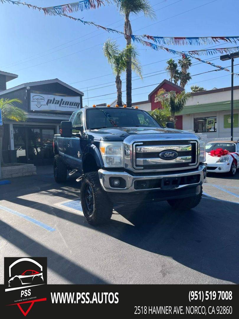 2014 Ford Super Duty F-350 Lariat — Pickup Truck — 232,261 mi — Norco, CA