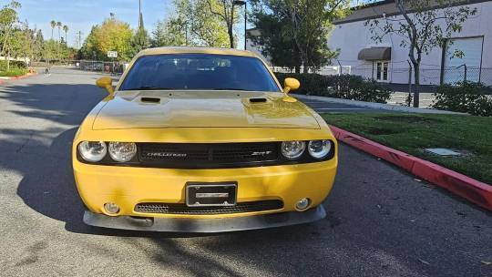 Dodge challenger yellow jacket for clearance sale