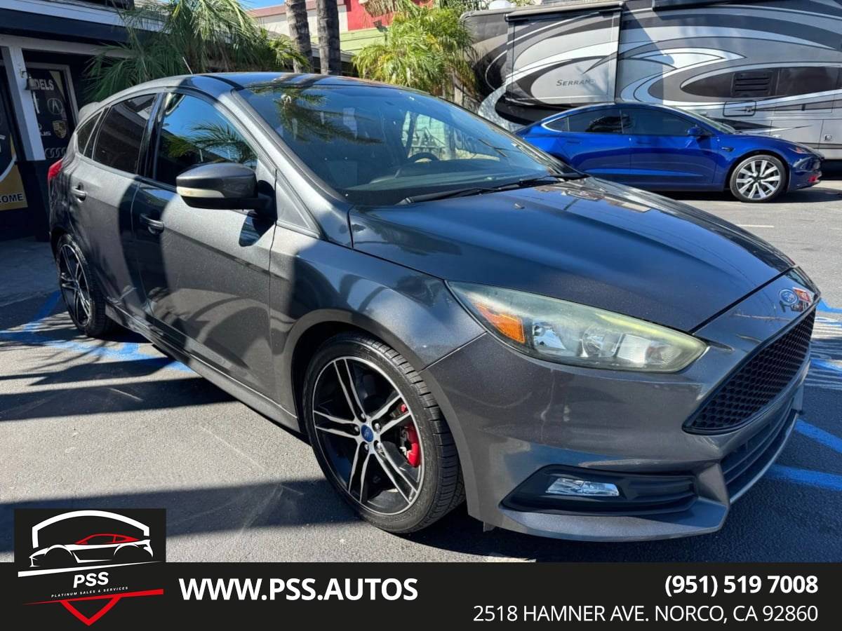 2017 Ford Focus ST — Hatchback — 93,652 mi — Norco, CA