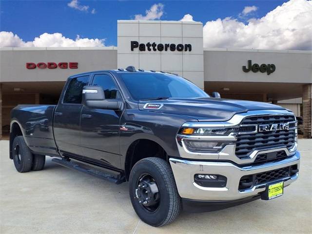 2026 Ram Ram Pickup 3500 Tradesman