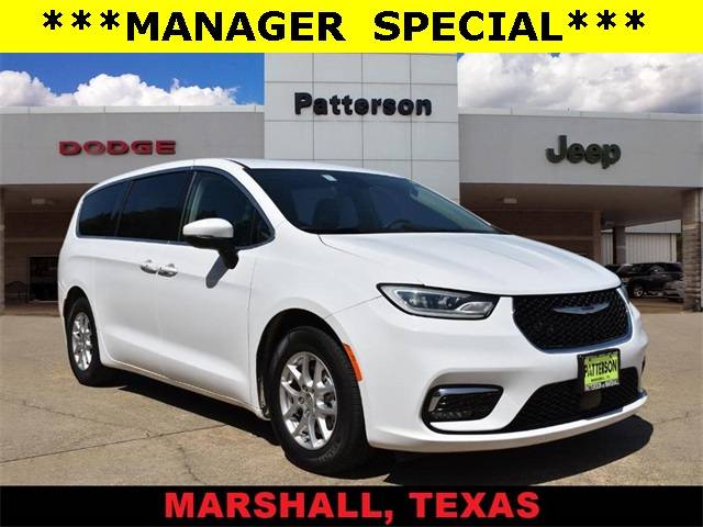 2023 Chrysler Pacifica Touring L — Minivan — 65,596 mi — Marshall, TX