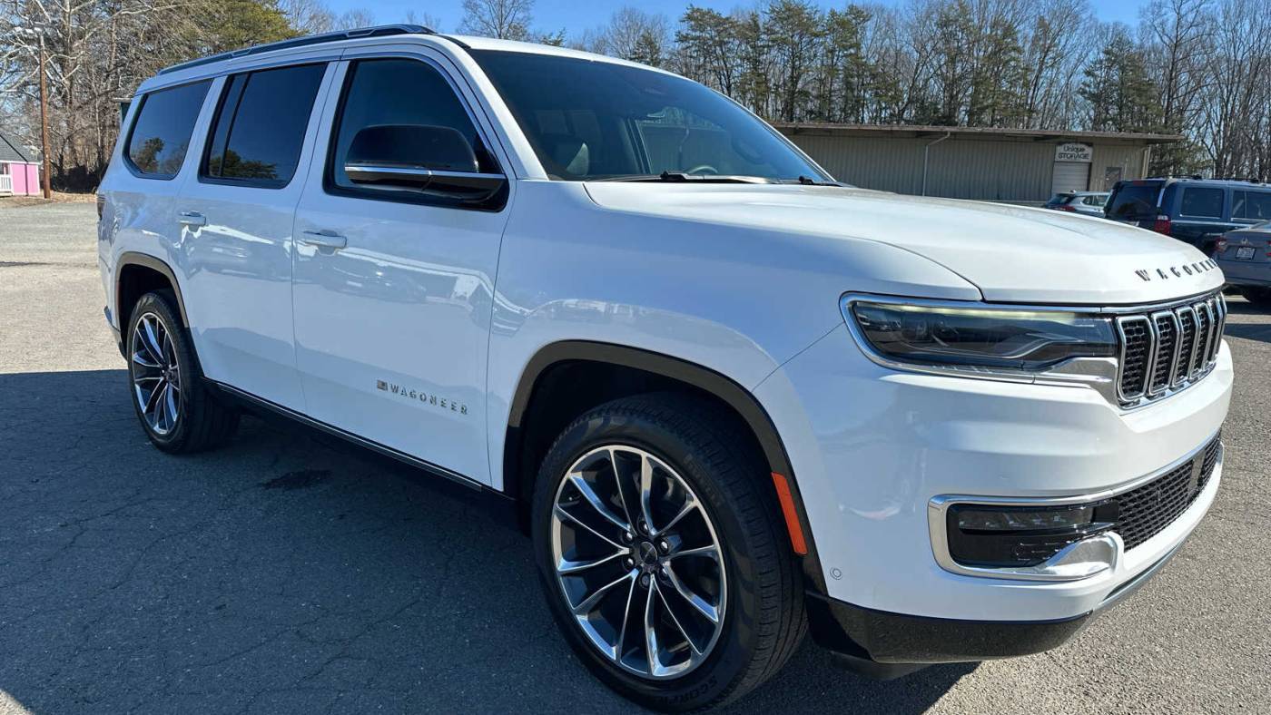 2023 Jeep Wagoneer Series III — SUV — 35,022 mi — Mount Airy, NC