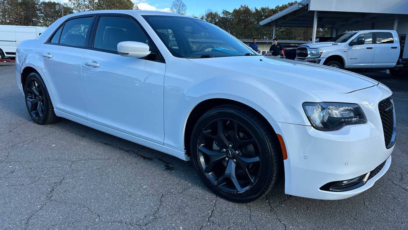 2022 Chrysler 300 S — Sedan — 53,764 mi — Mount Airy, NC
