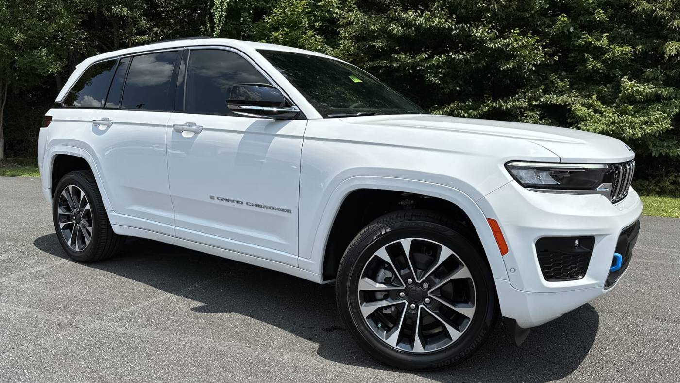 2023 Jeep Grand Cherokee Overland 4xe — SUV — 3,729 mi — Mount Airy, NC