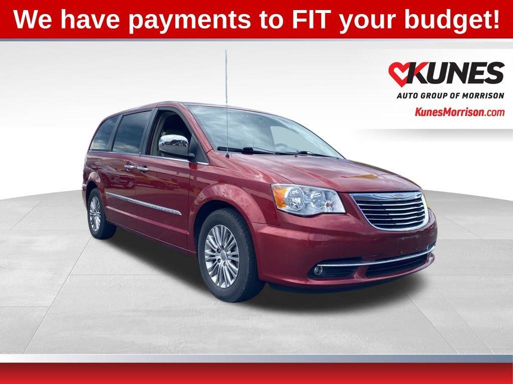 2013 Chrysler Town & Country Touring-L — Minivan — 92,478 mi — Morrison, IL