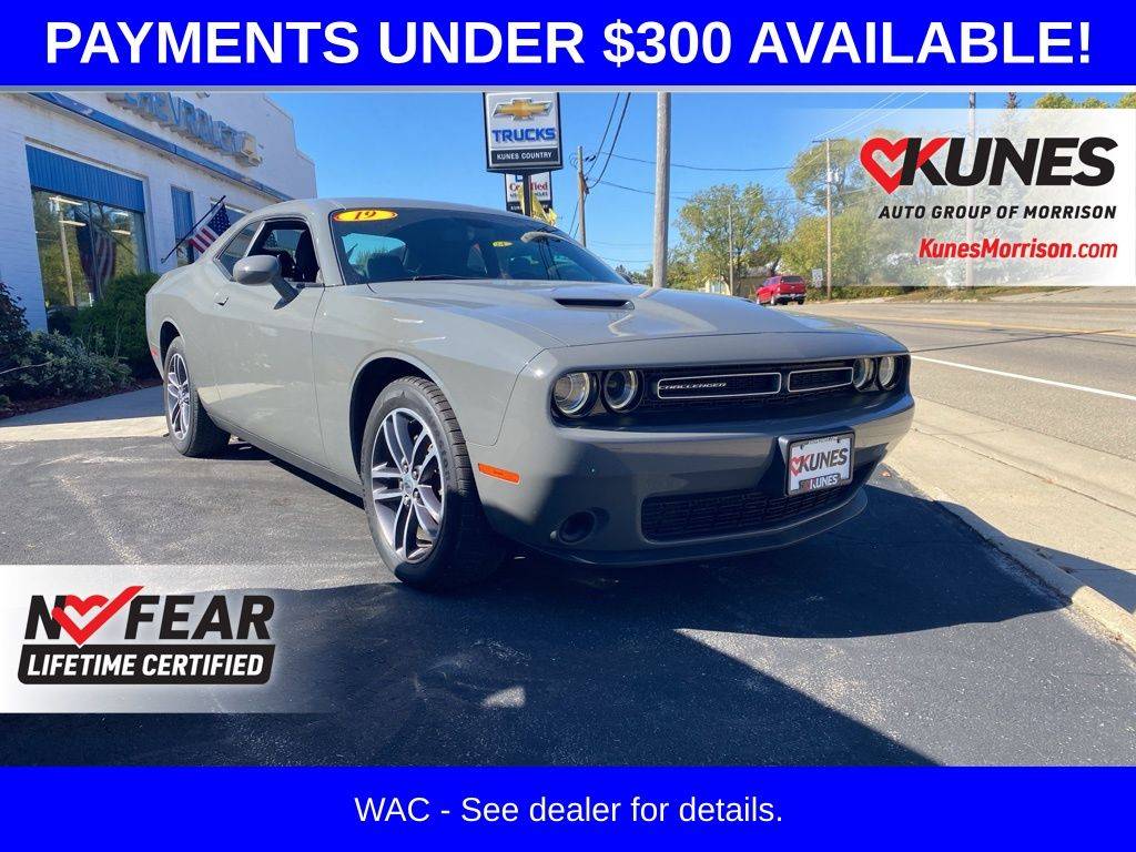 2019 Dodge Challenger SXT — Coupe — 88,886 mi — Morrison, IL