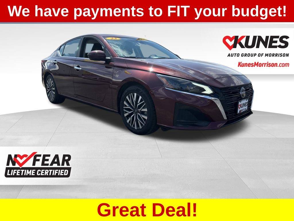 2023 Nissan Altima SV — Sedan — 81,069 mi — Morrison, IL
