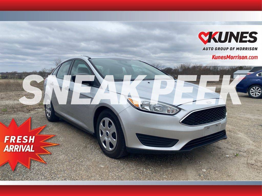 2016 Ford Focus S — Sedan — 100,639 mi — Morrison, IL