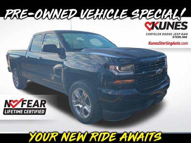 2016 Chevrolet Silverado 1500 Custom — Pickup Truck — 86,690 mi — Sterling, IL
