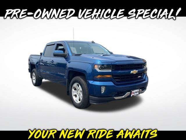 2018 Chevrolet Silverado 1500 LT — Pickup Truck — 96,757 mi — Sterling, IL
