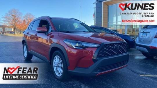2023 Toyota Corolla Cross LE — SUV — 41,746 mi — Sterling, IL