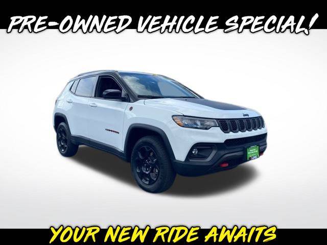 2023 Jeep Compass Trailhawk — SUV — 38,782 mi — Sterling, IL
