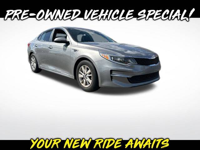 2018 Kia Optima LX — Sedan — 131,727 mi — Sterling, IL