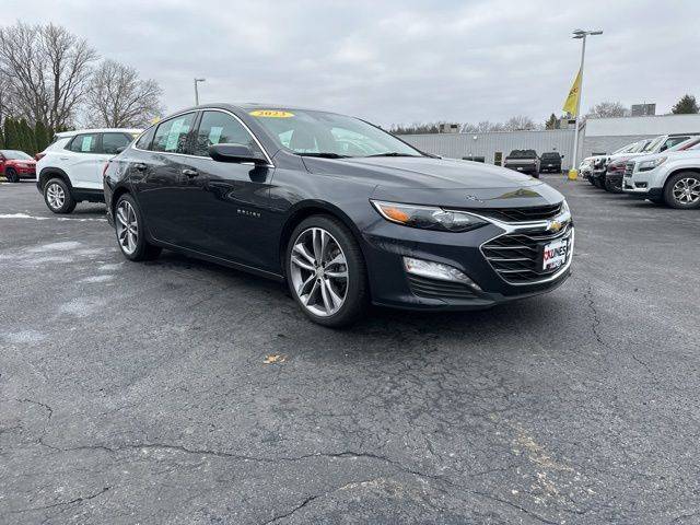 2023 Chevrolet Malibu LT — Sedan — 58,105 mi — Sterling, IL