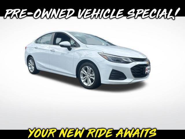 2019 Chevrolet Cruze LT — Sedan — 131,138 mi — Sterling, IL