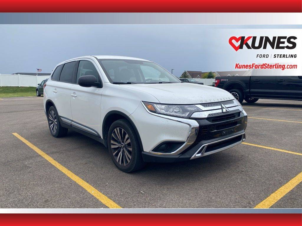 2019 Mitsubishi Outlander ES — SUV — 144,900 mi — Sterling, IL