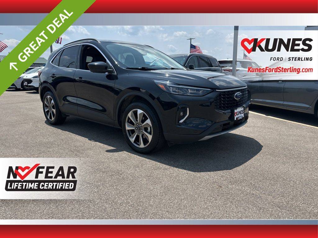 2023 Ford Escape Platinum — SUV — 32,115 mi — Sterling, IL